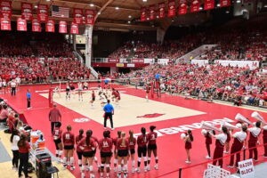 NCAA: Wisconsin survives at Arkansas; BYU, Utah State, S. Carolina, UNH win NCAA: Wisconsin survives at Arkansas; BYU, Utah State, S. Carolina, UNH win