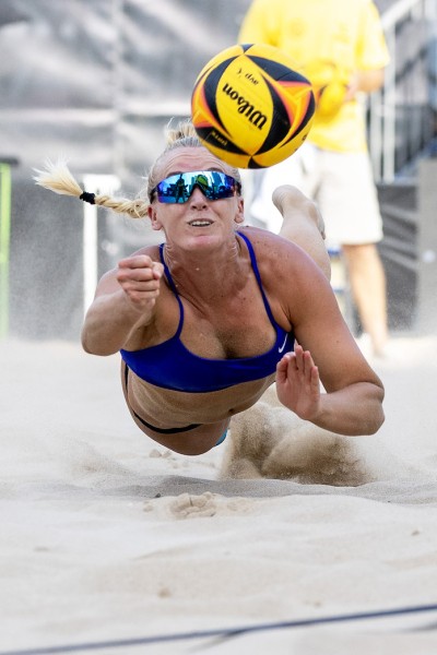 Partain-Benesh, Crabb-Brunner, Scoles-Flint, Cheng Hughes into Chicago semis