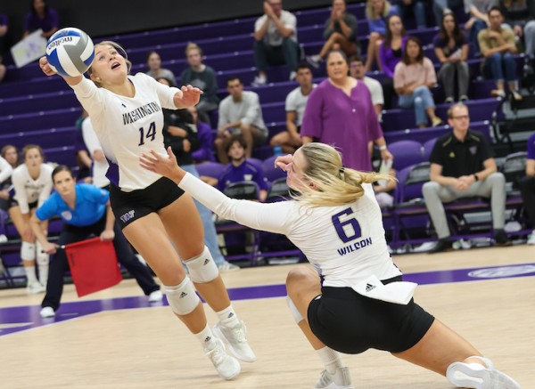 Washington St. beats BYU; at least 7 other previously unbeatens lose Washington St. beats BYU; at least 7 other previously unbeatens lose